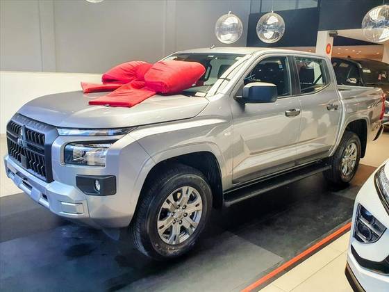 MITSUBISHI TRITON 2.4 BITURBO DIESEL CD GLS AUTOMÁTICO